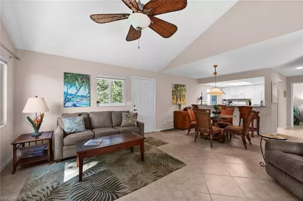 Naples, FL 34112,3136 Kings Lake BLVD #7546