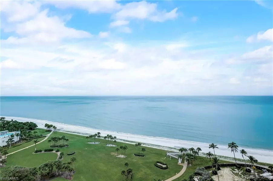 4251 Gulf Shore BLVD N #20D, Naples, FL 34103