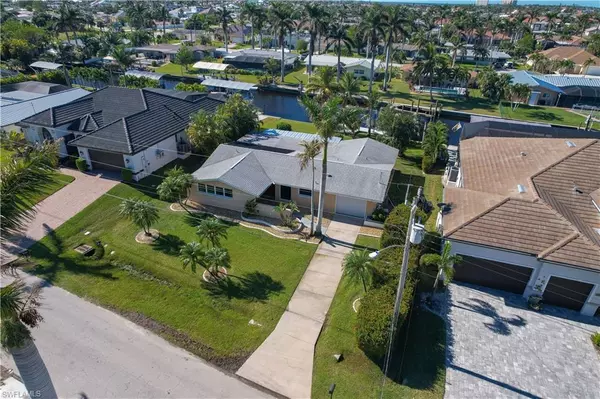 Cape Coral, FL 33904,5258 Skylark CT