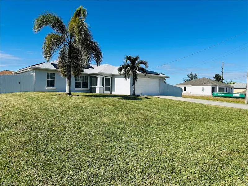 2624 NE 7TH PL, Cape Coral, FL 33909