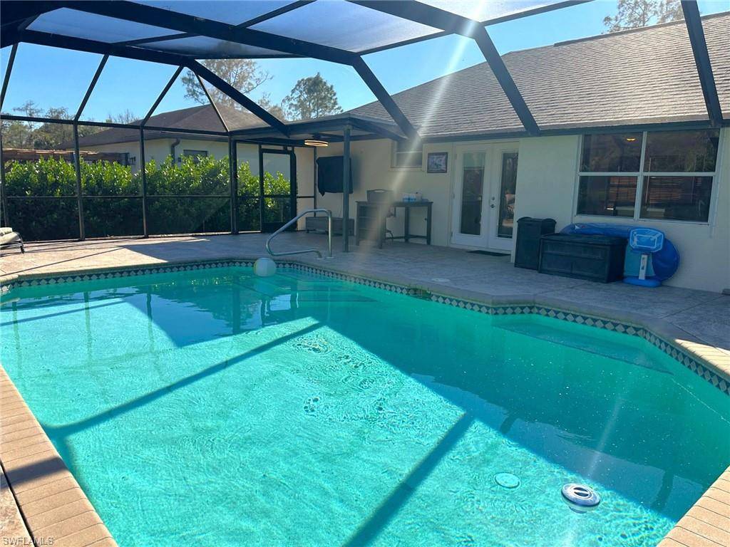 Naples, FL 34117,2761 4th AVE SE