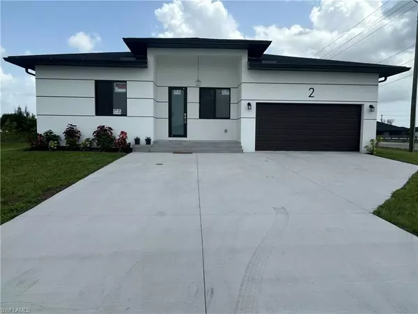 2 NE 9th ST, Cape Coral, FL 33909