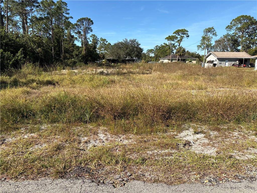 509 Greenwood AVE, Lehigh Acres, FL 33972