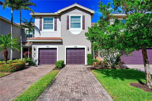 Naples, FL 34105,6537 Monterey PT #203