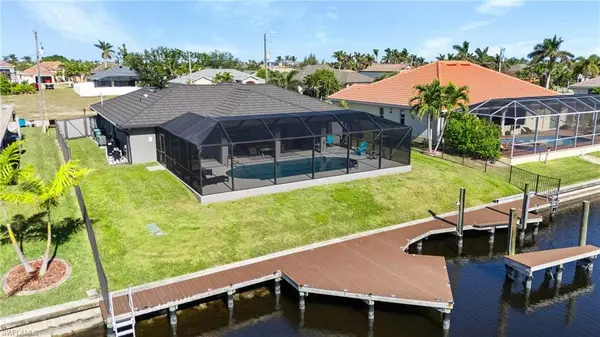 Cape Coral, FL 33914,1724 SW 44th ST