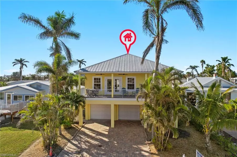 241 Pearl ST, Fort Myers Beach, FL 33931