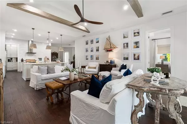 Naples, FL 34112,143 Cambria LN