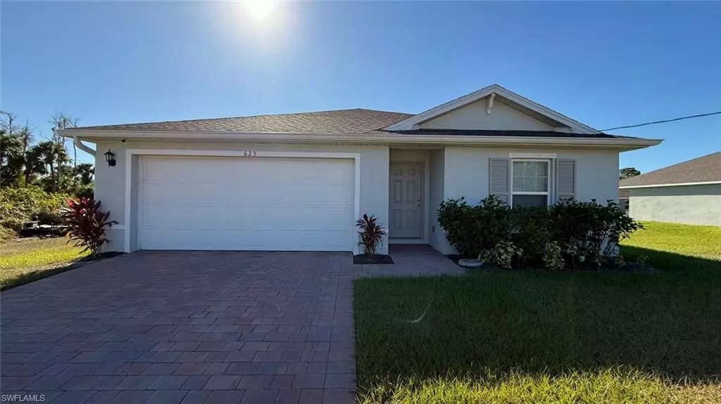 625 Lionel CT, Lehigh Acres, FL 33972