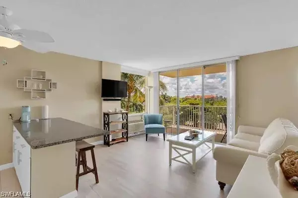 Fort Myers Beach, FL 33931,7360 Estero BLVD #302