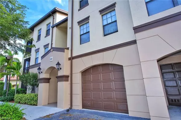 13010 Positano CIR #102, Naples, FL 34105