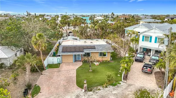 Anna Maria, FL 34216,216 Archer WAY