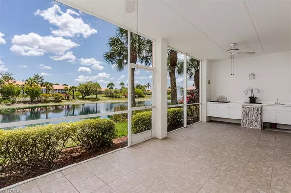 Naples, FL 34114,6810 Beach Resort DR #2407