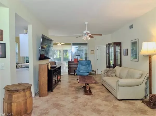 Naples, FL 34109,7110 Wild Forest CT #101