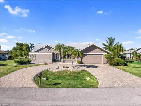 Cape Coral, FL 33904,3704 SE 1st PL