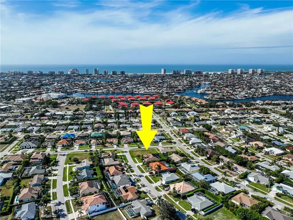 Marco Island, FL 34145,1318 Freeport AVE