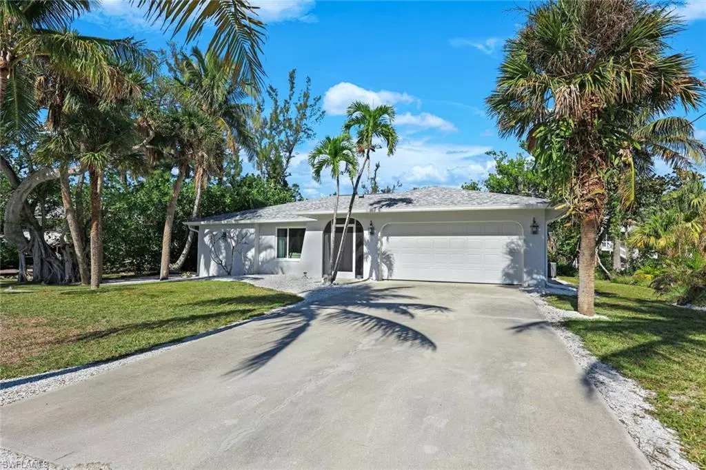 Sanibel, FL 33957,2115 Sunset CIR