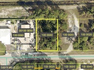 873 Gulf LN, Lehigh Acres, FL 33974