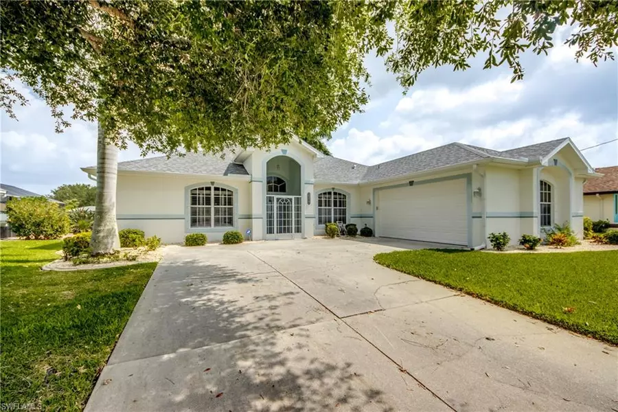 2217 SE 8th TER, Cape Coral, FL 33990