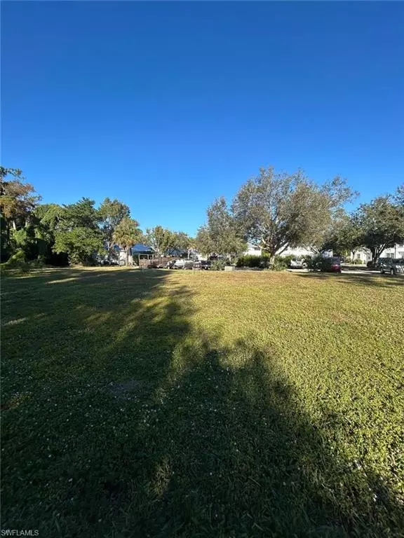 Fort Myers, FL 33907,11888 Corinne Lee CT