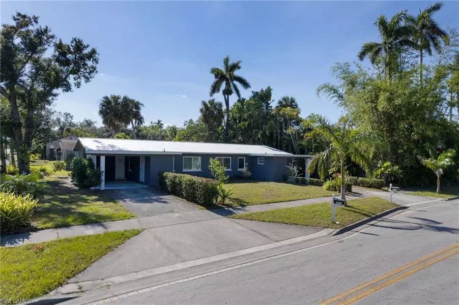 2674-2674 Michigan AVE, Fort Myers, FL 33916