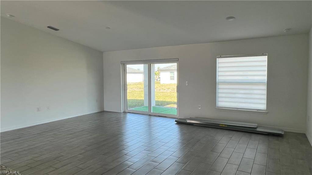 Cape Coral, FL 33993,213 NW 9th ST