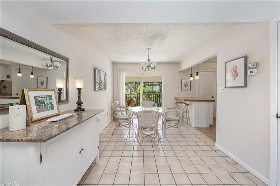 788 Park Shore DR #E39, Naples, FL 34103