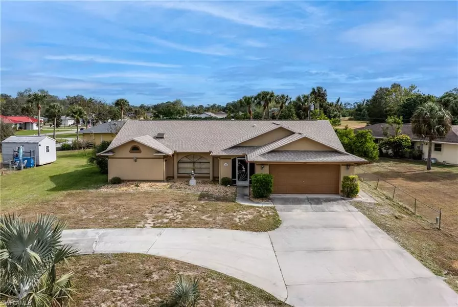 254 David AVE, Lehigh Acres, FL 33936