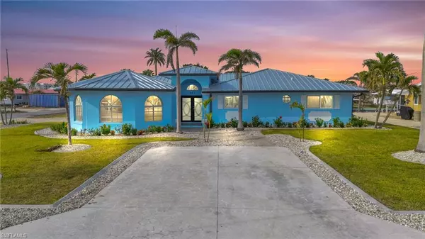 201 Randy LN, Fort Myers Beach, FL 33931