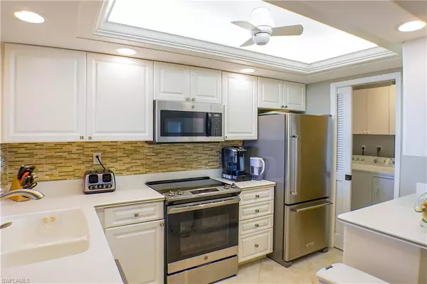 Marco Island, FL 34145,601 Seaview CT #Apt C-601