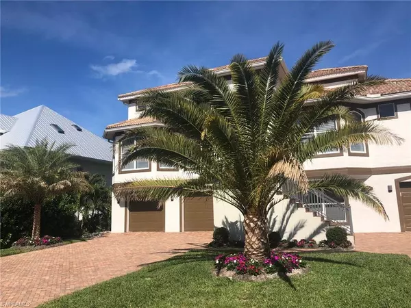 Naples, FL 34108,225 Egret AVE
