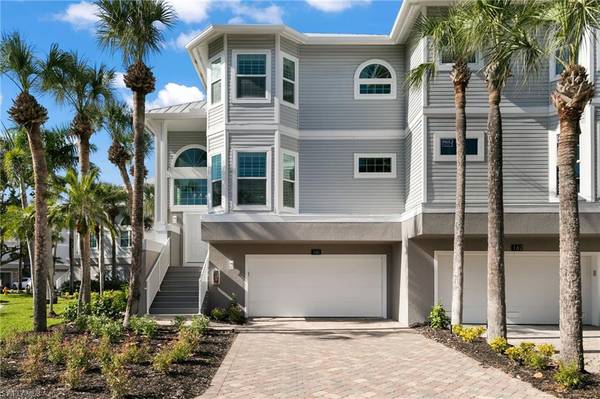 160 Barefoot CIR #38, Bonita Springs, FL 34134