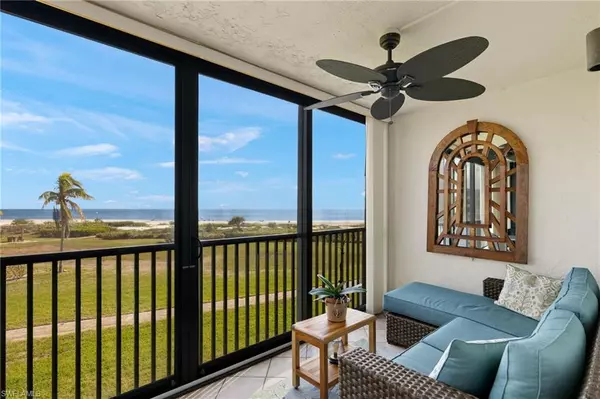 Sanibel, FL 33957,979 E Gulf DR #142