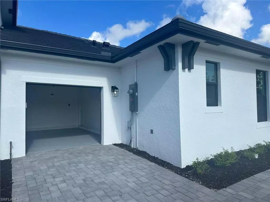 Fort Myers, FL 33913,13000 Georges Cay PL