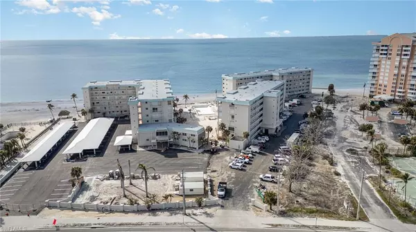 Fort Myers Beach, FL 33931,7400 Estero BLVD #315