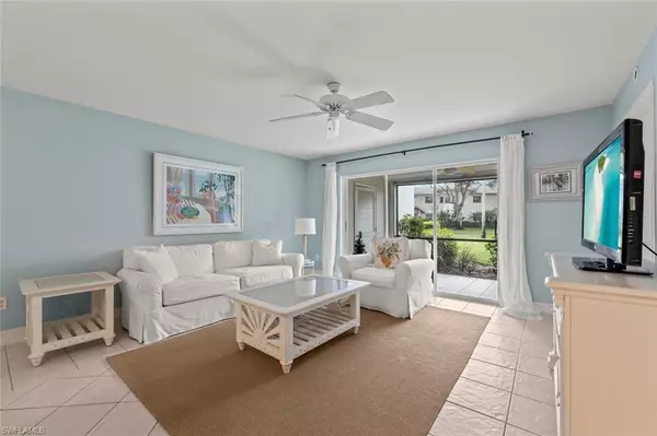 Naples, FL 34112,2922 Kings Lake BLVD #2922