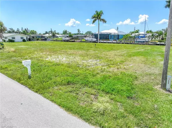 Cape Coral, FL 33990,1506 SE 20th PL