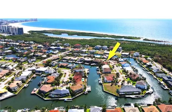 Marco Island, FL 34145,350 Henderson CT