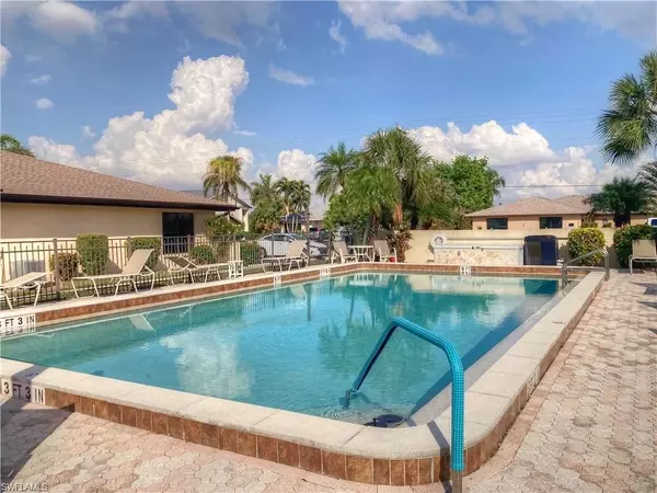 Cape Coral, FL 33904,3923 SE 11th AVE #304