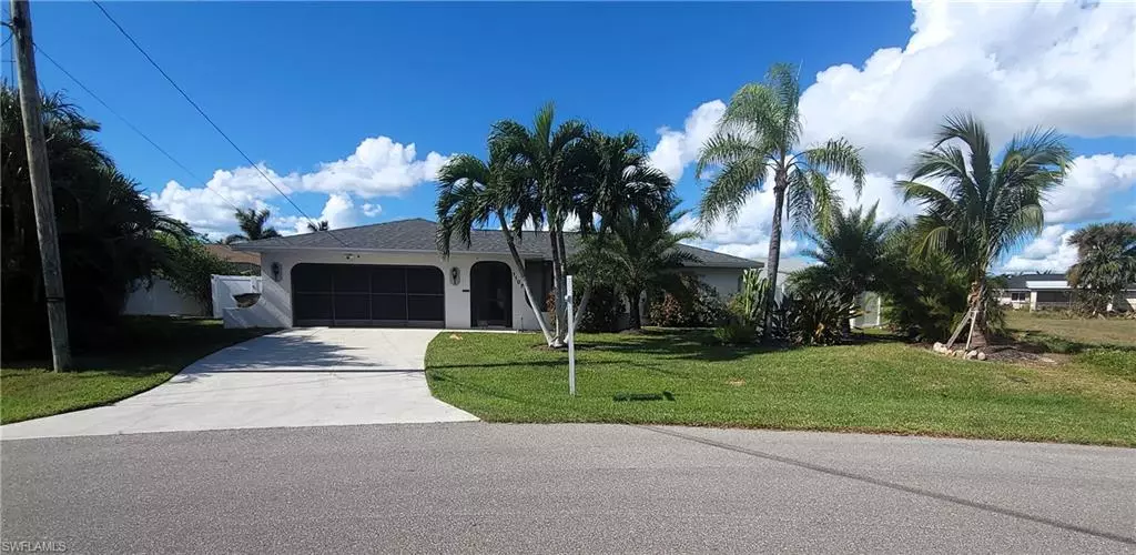 1107 SE 13th TER, Cape Coral, FL 33990