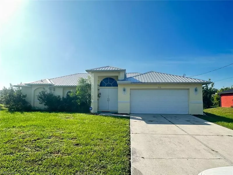 522 Denbigshire ST, Lehigh Acres, FL 33974