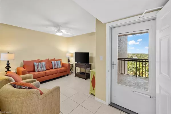 Naples, FL 34103,40 Seagate DR #603A