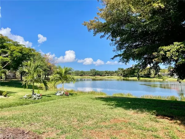 Cape Coral, FL 33991,2426 Verdmont CT