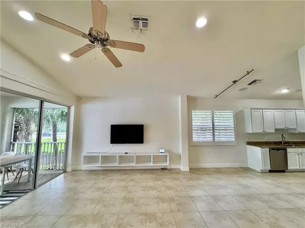 Naples, FL 34109,7102 Pond Cypress CT #202