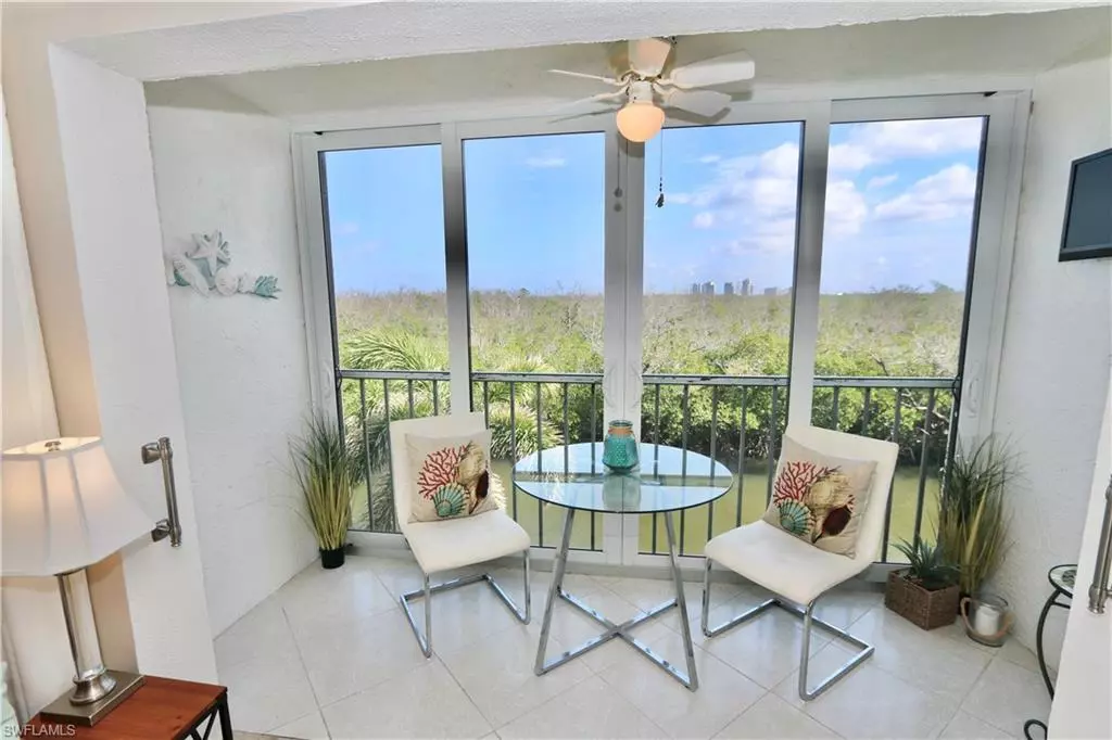 Bonita Springs, FL 34134,5220 Bonita Beach RD SW #203