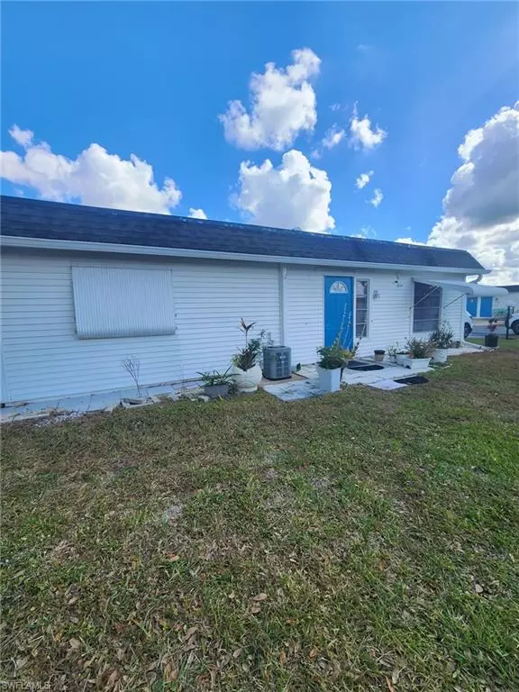 Lehigh Acres, FL 33936,48 Tangelo CT