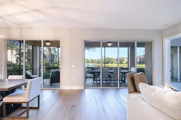 Naples, FL 34119,825 Regency Reserve CIR #3701