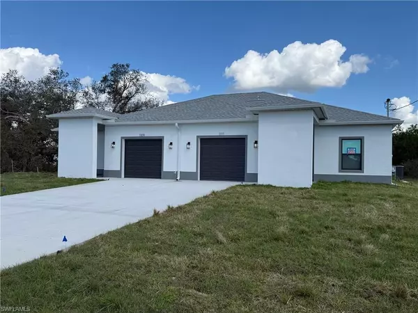 1109-1111 Ichabod AVE S, Lehigh Acres, FL 33973