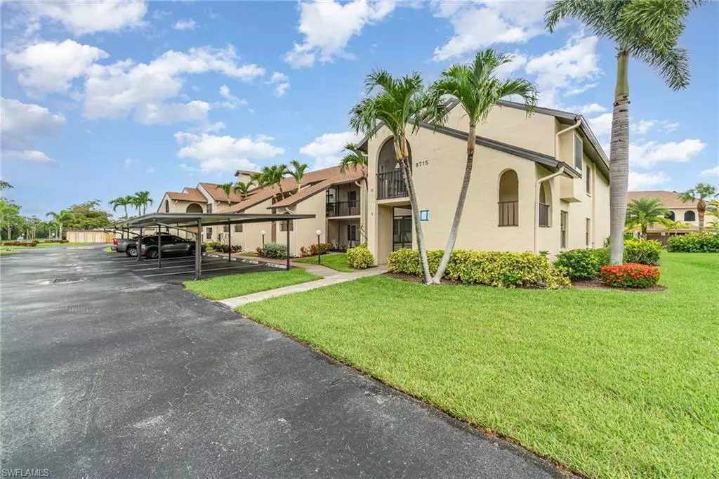 Fort Myers, FL 33919,8715 Charter Club CIR #3