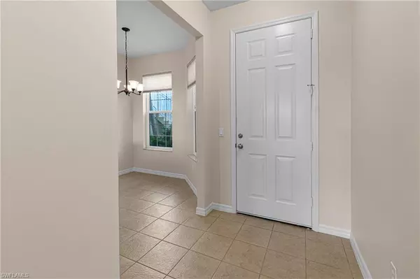 Fort Myers, FL 33919,9951 Periwinkle Preserve LN #101