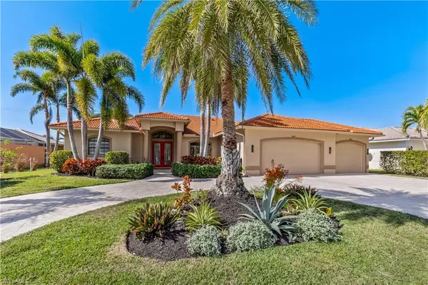 28424 Del Lago WAY, Bonita Springs, FL 34135